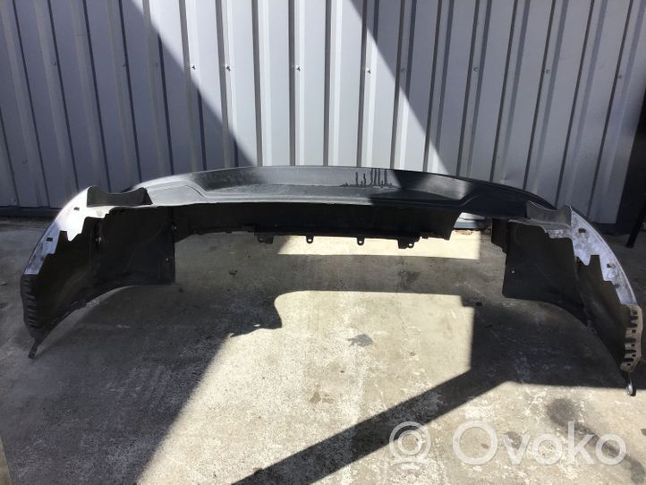 Jeep Cherokee Zderzak tylny OEM