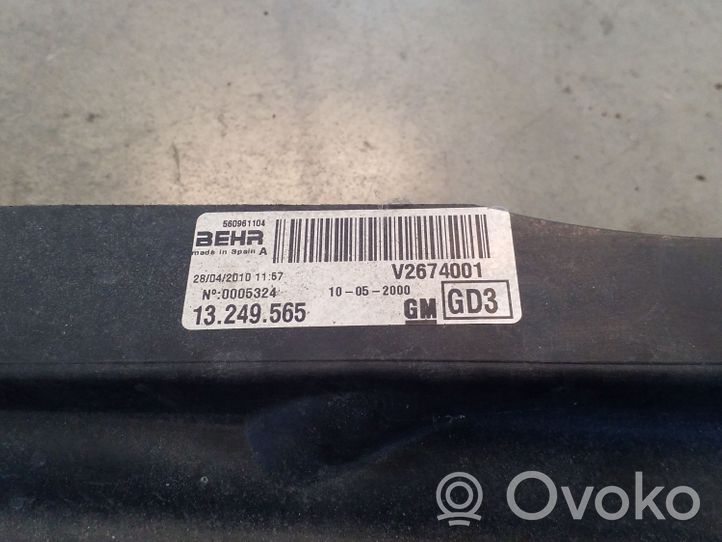 Opel Corsa D Convogliatore ventilatore raffreddamento del radiatore 13263552