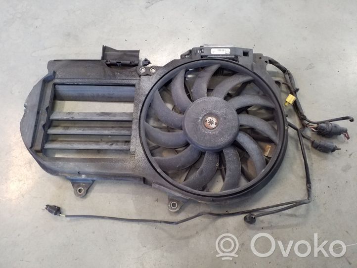 Audi A4 S4 B6 8E 8H Aro de refuerzo del ventilador del radiador 8E0121205Q