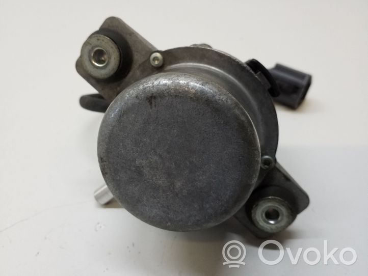 Jeep Cherokee Pompe à vide 04581672AA