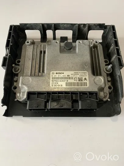 Citroen C3 Komputer / Sterownik ECU silnika 0281012523