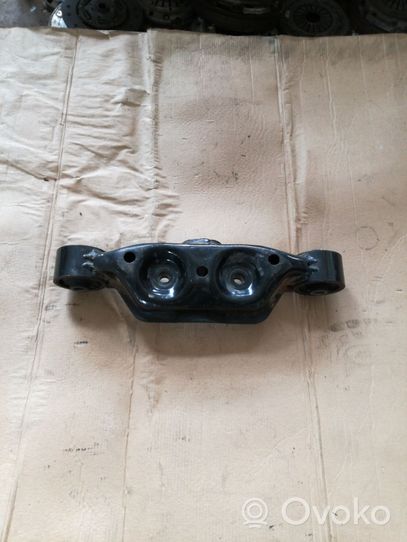 Subaru Outback Support de différentiel arrière 09152