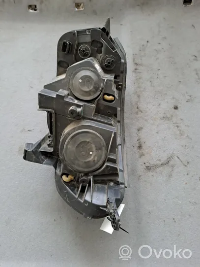 Toyota Proace Faro/fanale 9808581180