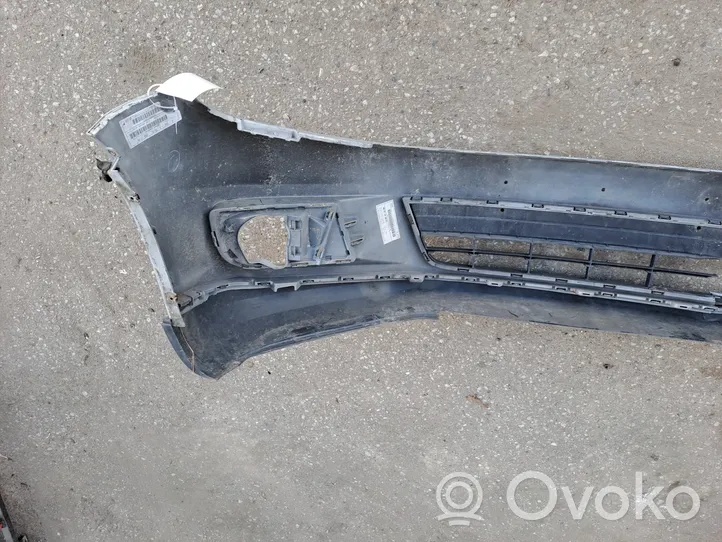 Volkswagen Tiguan Front bumper 5N0807221K