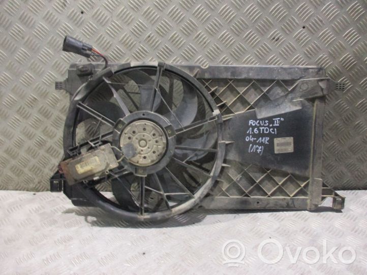 Ford Focus Ventilateur, condenseur de climatisation 0130303930