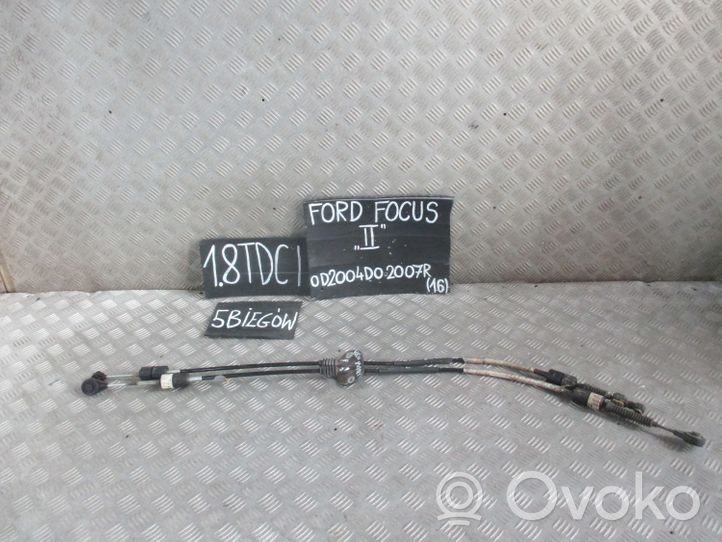 Ford Focus Vaihteenvalitsimen vaijerin kiinnike 