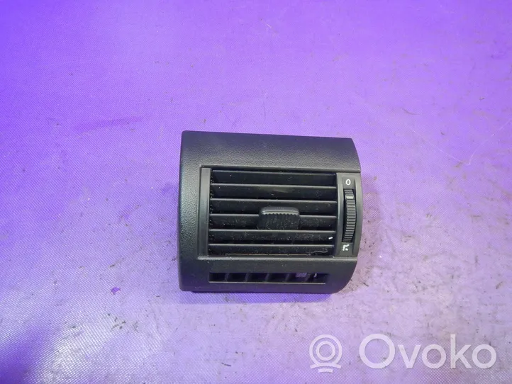 Volkswagen Fox Copertura griglia di ventilazione cruscotto 5Z0819704