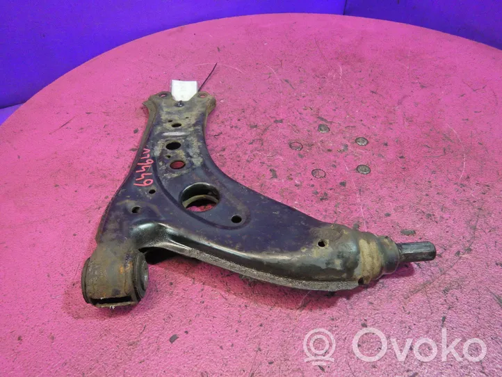 Volkswagen Fox Braccio di controllo sospensione anteriore 6Q0407158C