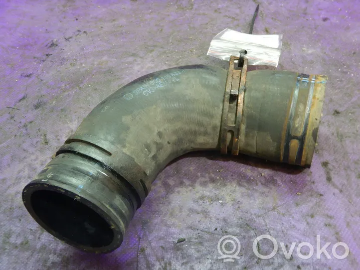 Volkswagen Polo IV 9N3 Tube d'admission de tuyau de refroidisseur intermédiaire 6Q0145832J