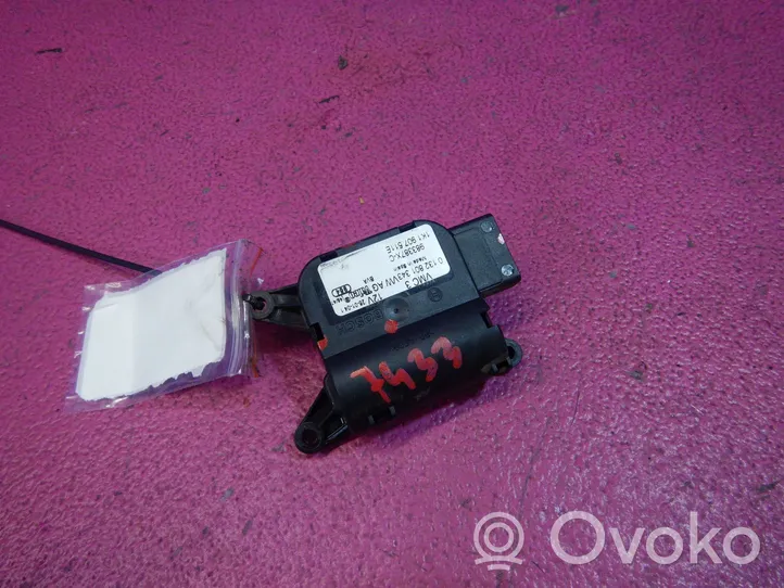 Volkswagen Golf IV A/C air flow flap actuator/motor 1K1907511E