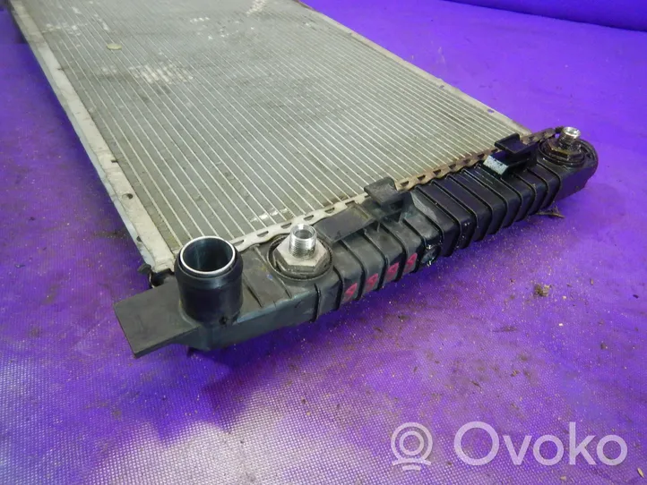 Mercedes-Benz Vaneo W414 Radiateur de refroidissement A1685001602