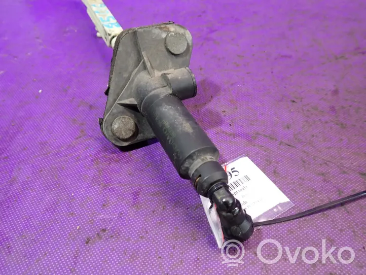 Volvo S60 Clutch slave cylinder 8636540