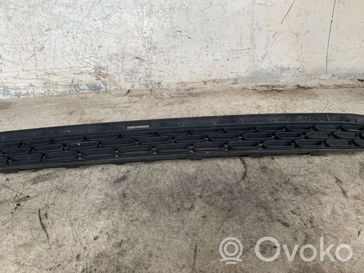 Mini One - Cooper R56 Grille calandre supérieure de pare-chocs avant 