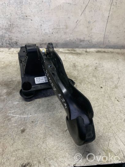 Volkswagen Taigo Brake pedal 2q1721058p