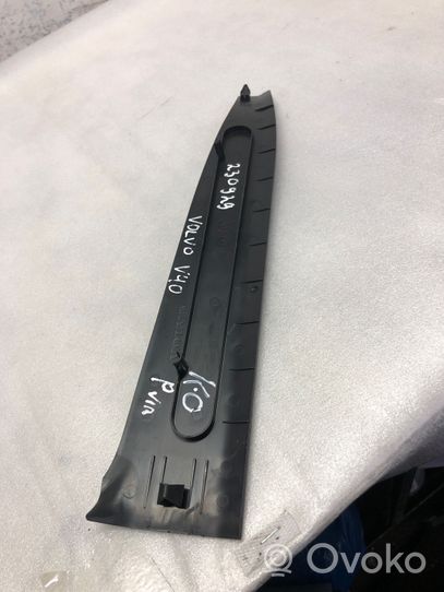 Volvo V40 Cross country Centre console side trim front 31102348