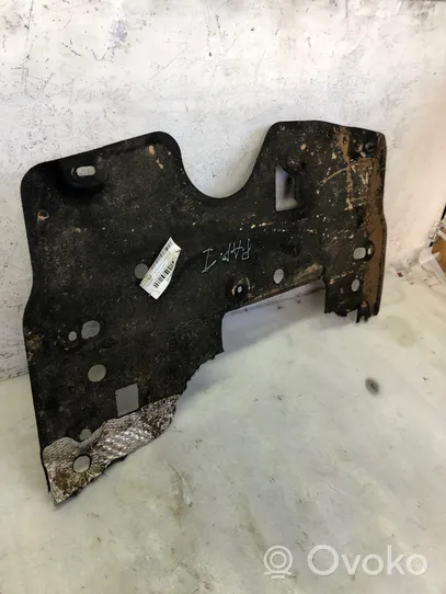 Opel Corsa F Moottorin alustan välipohjan roiskesuoja 9824226080