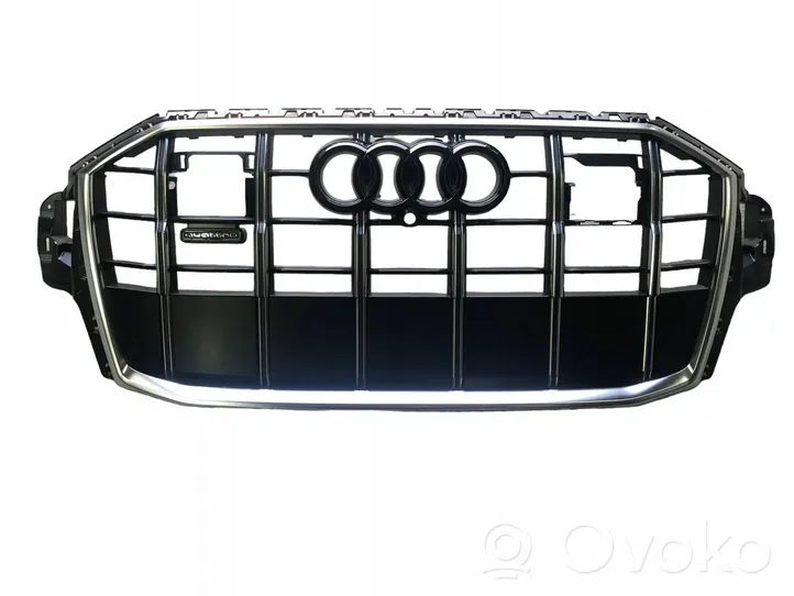 Audi Q7 4M Maskownica / Grill / Atrapa górna chłodnicy 4M0853651AK