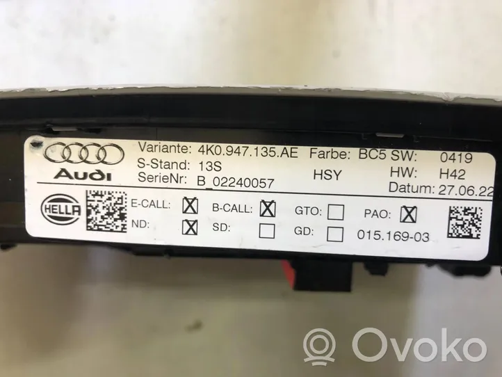 Audi A4 S4 B9 8W Rivestimento della console di illuminazione installata sul rivestimento del tetto 4K0947135AE