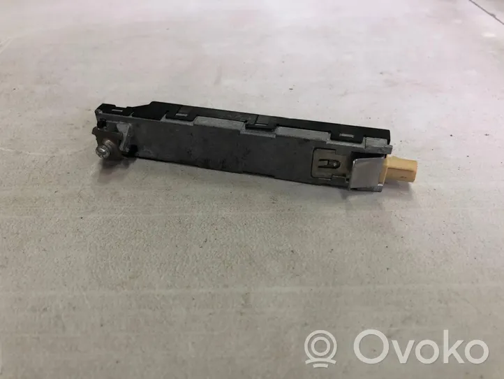 Audi R8 4S Aerial antenna amplifier 4S0035225A
