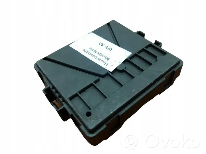 Volkswagen Golf VIII Module de passerelle 5WA907530Q