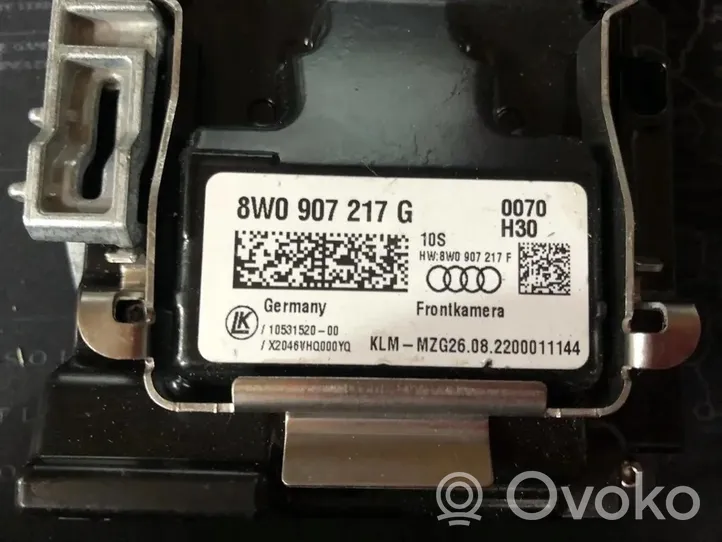 Audi A4 S4 B9 8W Tuulilasin tuulilasikamera 8W0907217G