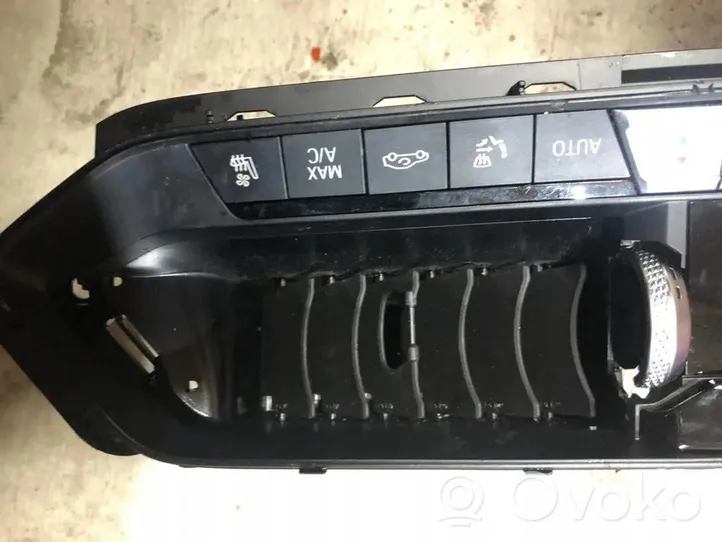 BMW X6 G06 Copertura griglia di ventilazione laterale cruscotto 9458529