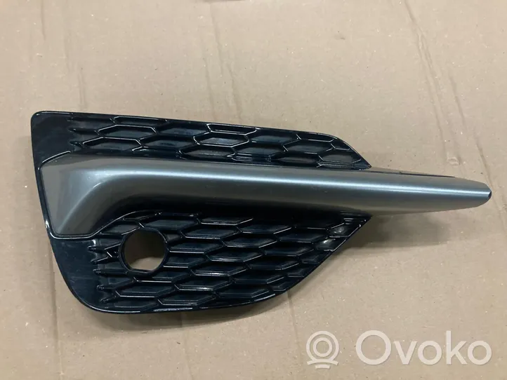 Nissan Qashqai Grille antibrouillard avant KRATKA