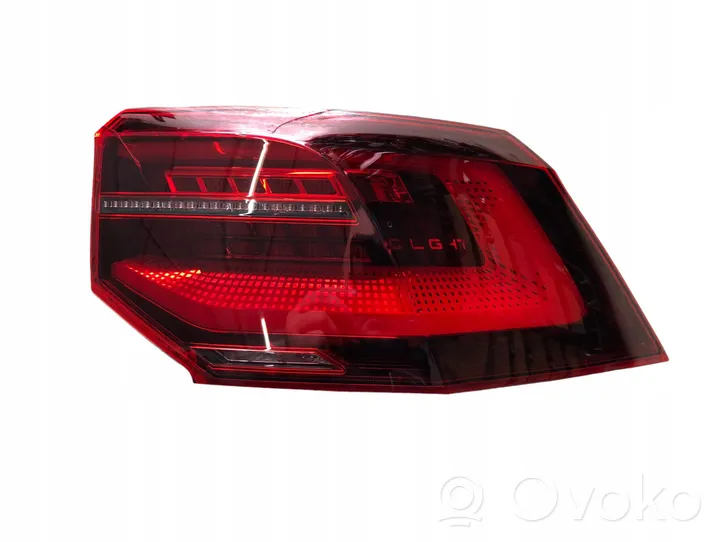 Volkswagen Golf VIII Lampa tylna 5H0945208A