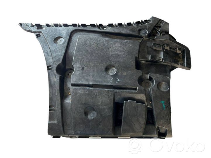 BMW 5 G30 G31 Staffa di rinforzo montaggio del paraurti posteriore 7387299