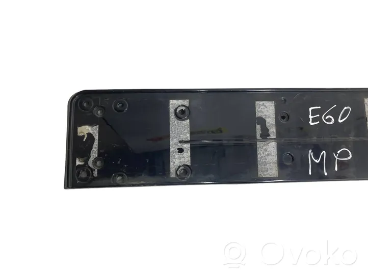 BMW 5 E60 E61 Support de plaque d'immatriculation 7897181