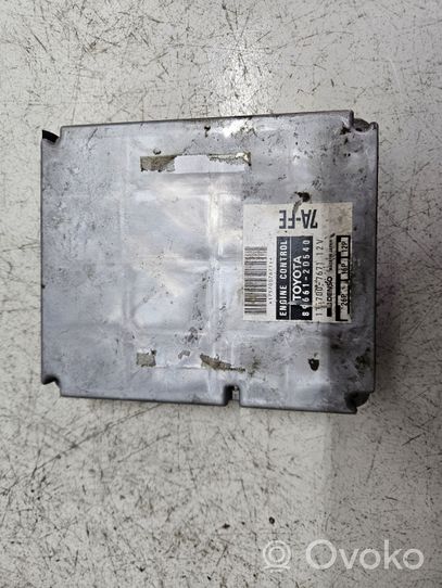 Toyota Carina T210 Calculateur moteur ECU 896612D540