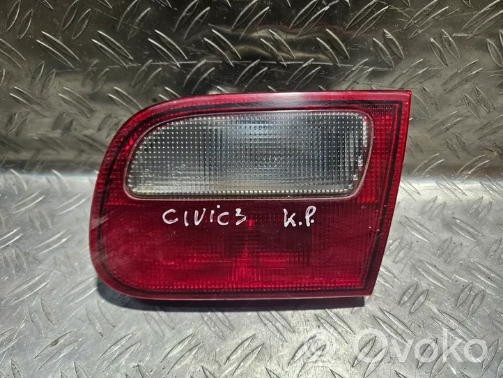 Honda Civic Lampy tylnej klapy bagażnika 0431124
