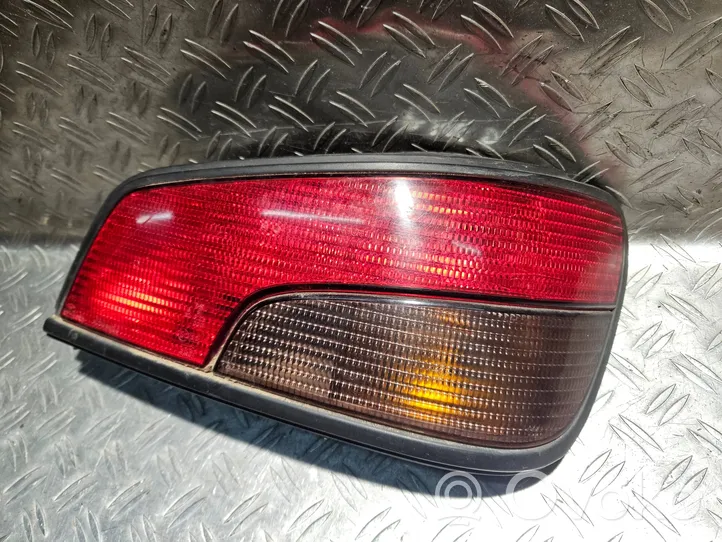 Peugeot 306 Lampa tylna 0001