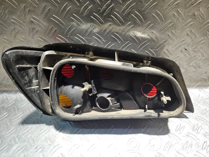 Peugeot 306 Lampa tylna 0001