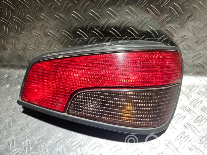 Peugeot 306 Lampa tylna 91077