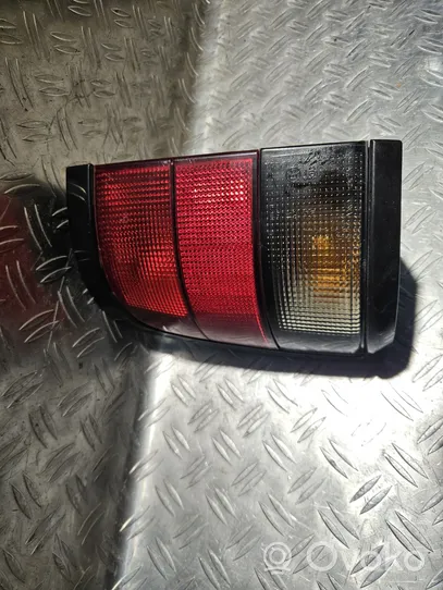Peugeot 806 Lampa tylna 3016