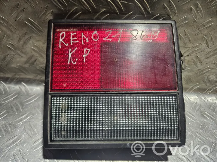 Renault 21 Lampy tylnej klapy bagażnika 21400