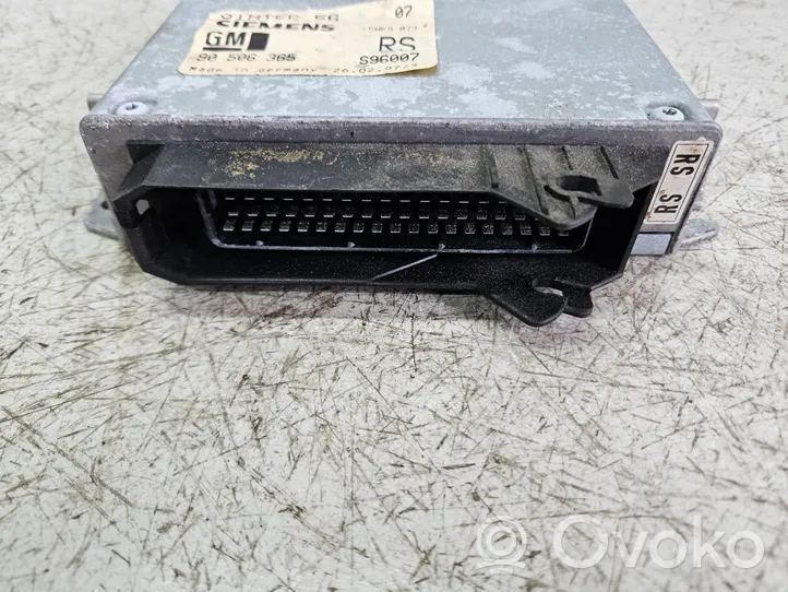 Opel Vectra B Sterownik / Moduł ECU 90506365