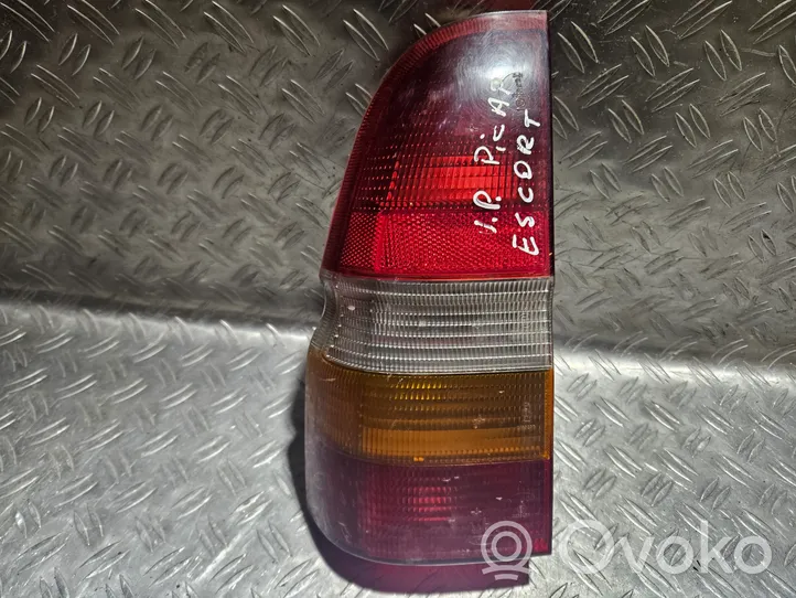 Ford Escort Lampa tylna 91AG13A603