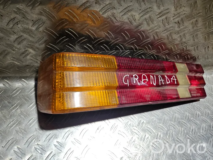 Ford Granada Luci posteriori 82GG13451AA