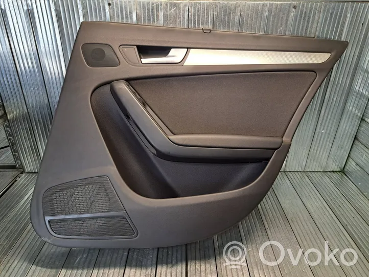 Audi A4 S4 B8 8K Garniture panneau de porte arrière 8K0867306