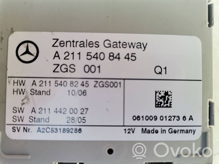 Mercedes-Benz CLS C219 Oven keskuslukituksen ohjausyksikön moduuli A2115408245