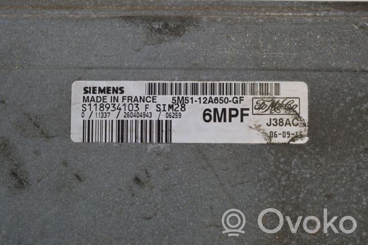 Ford Focus Calculateur moteur ECU 5M5112A650