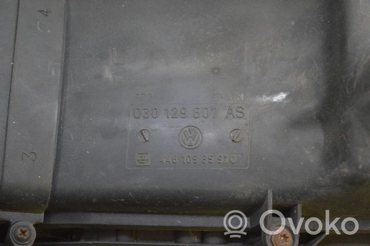 Volkswagen Polo III 6N 6N2 6NF Couvercle cache moteur 030129607AS