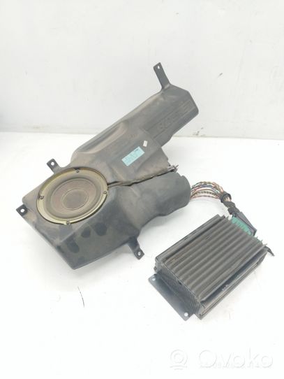 Mercedes-Benz E W210 Kit système audio 2108202789