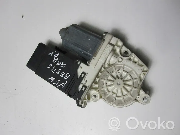 Volkswagen New Beetle Front door window regulator motor 9776101435202