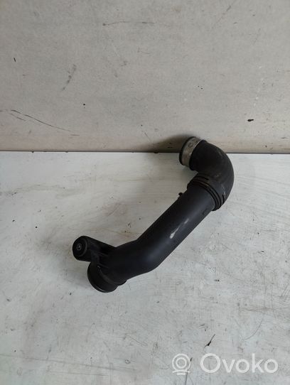 Volkswagen PASSAT B6 Tube d'admission de tuyau de refroidisseur intermédiaire 3C0145770B