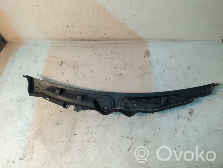 Mercedes-Benz C AMG W204 Rivestimento del tergicristallo A2048303313