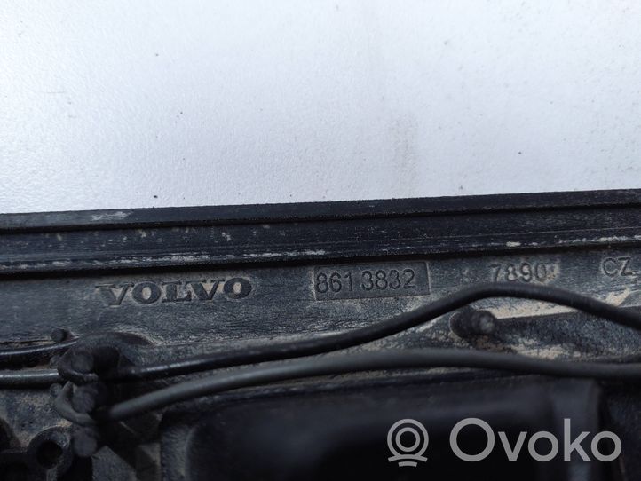 Volvo XC90 Barra luminosa targa del portellone del bagagliaio 8613832