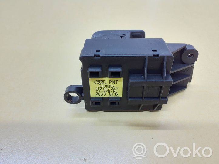 Audi A8 S8 D3 4E Interrupteur, commande de frein de stationnement 4E0927225